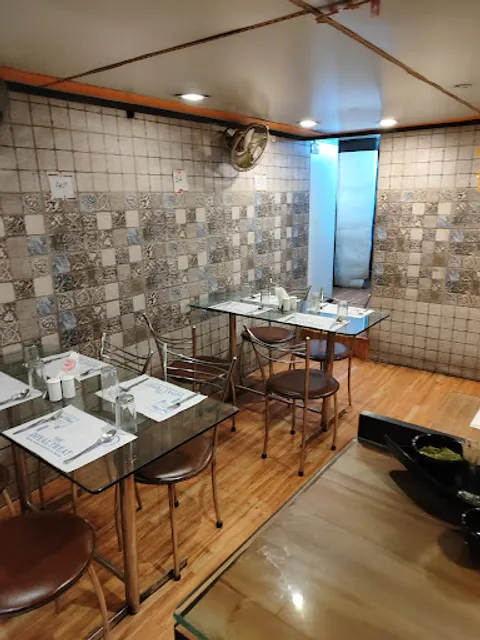 Dhaka Biriyani House