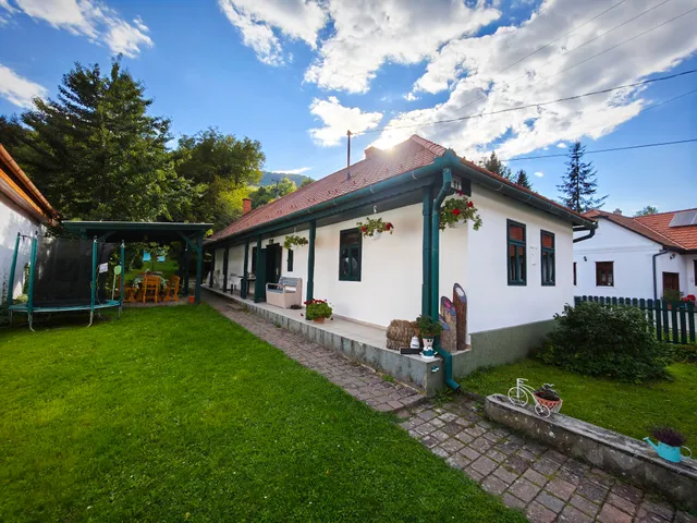 100 éves Vendégház