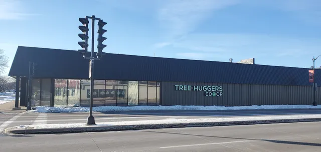 Tree Huggers Cannabis - La Crosse