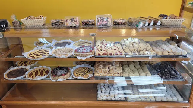 La Artesana Confitería y Panadería