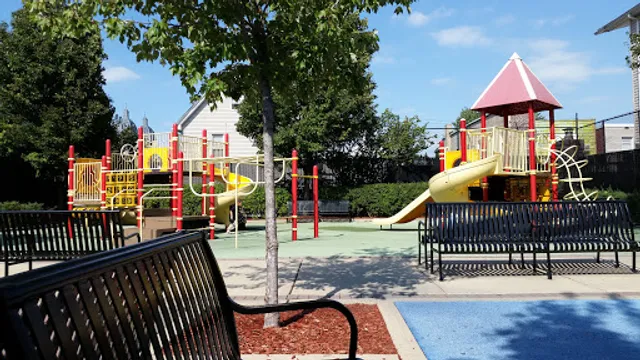17th St Playground