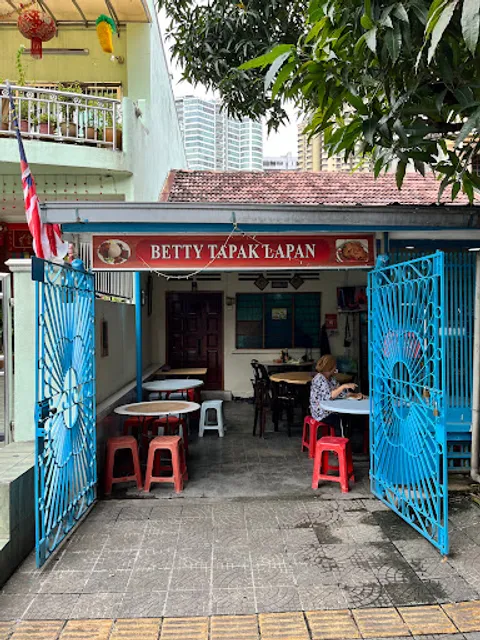 Betty tapak lapan
