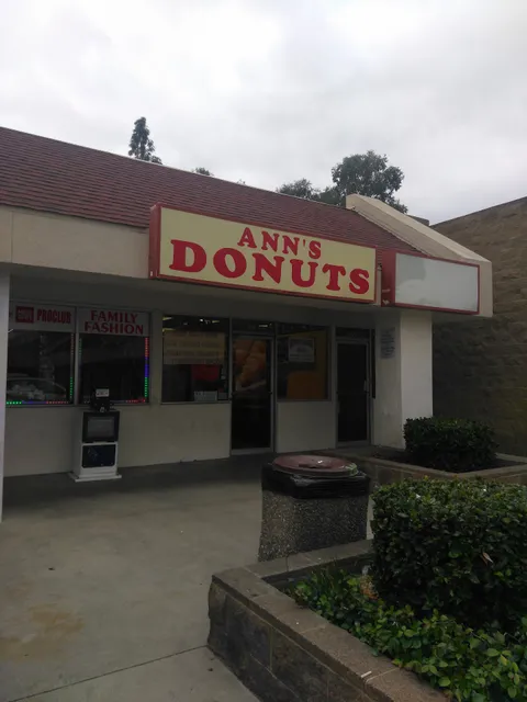 Ann’s Donuts