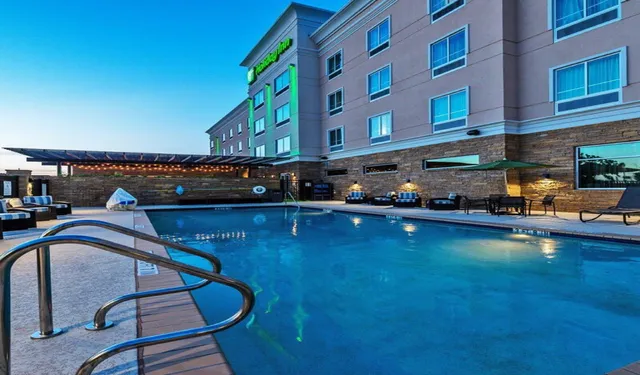 Holiday Inn Austin Airport by IHG