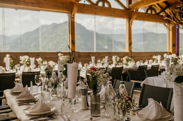 Oberforsthofalm Familie Mayr KG