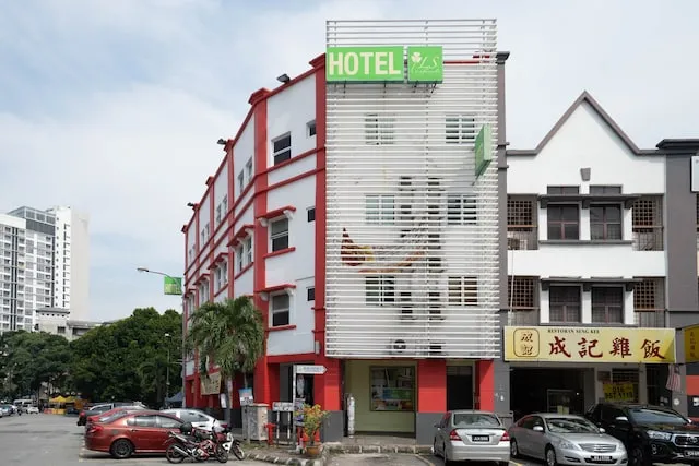 OYO 981 Ant Cave Hotel