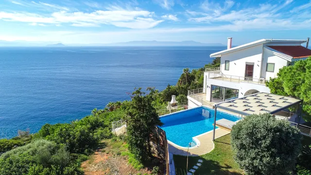 Tersanas Luxury Villas - Villa del Mare & Villa del Sole