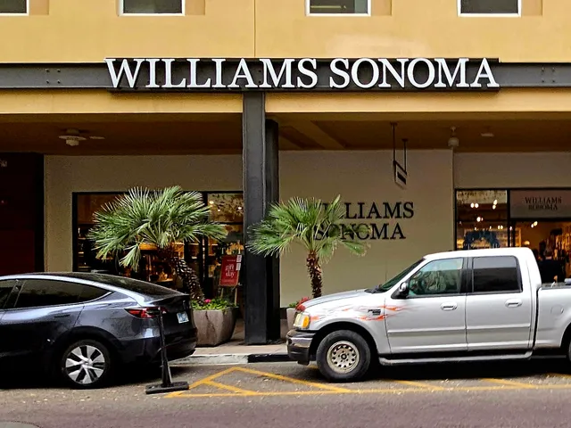 Williams-Sonoma
