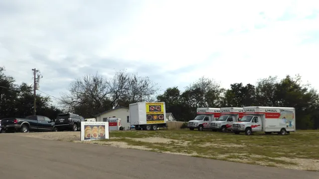 U-Haul Neighborhood Dealer