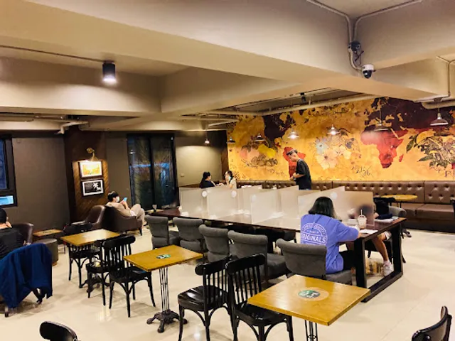 STARBUCKS Taoyuan Chenggong Shop