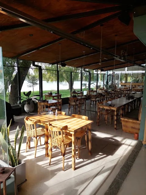 La Balsa Bar Gastronómico