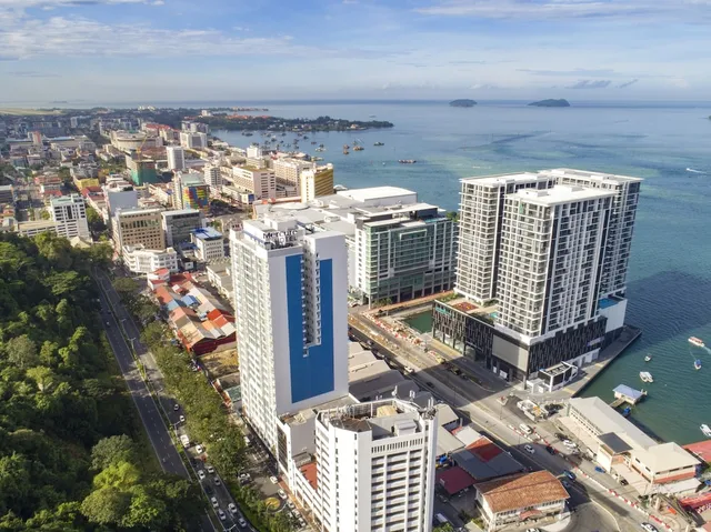 Mercure Kota Kinabalu City Centre