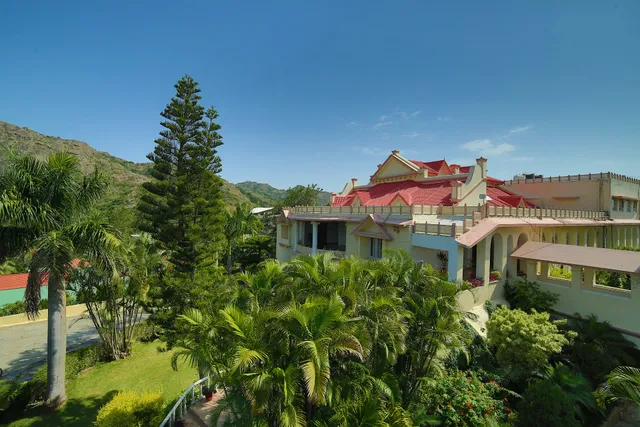 Palanpur Palace Hotel