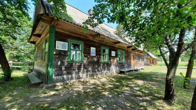 Usad'ba "Khata Na Bolote" V Belovezhskoy Pushche