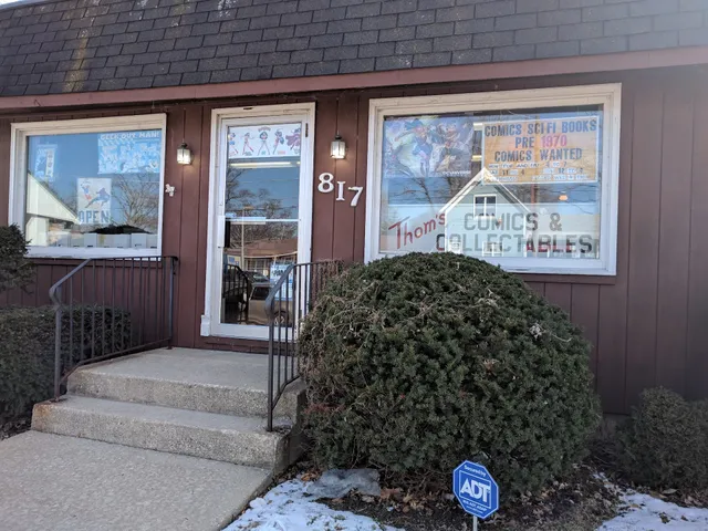 Thom's Comics & Collectibles