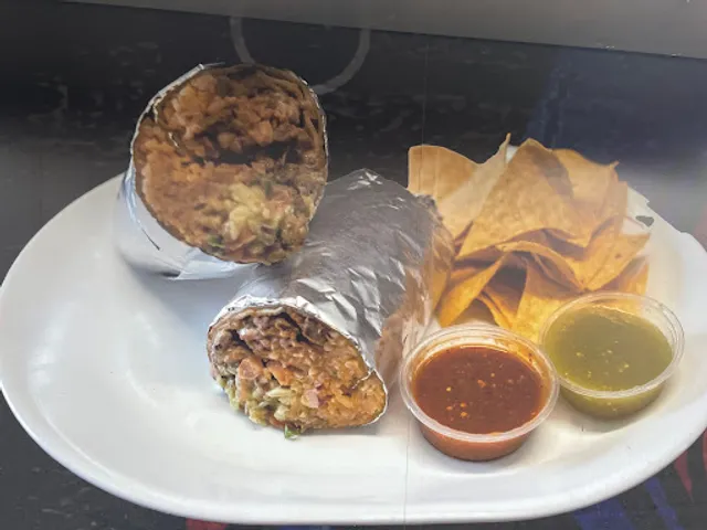 TACOS Y MARISCOS EL GORDO