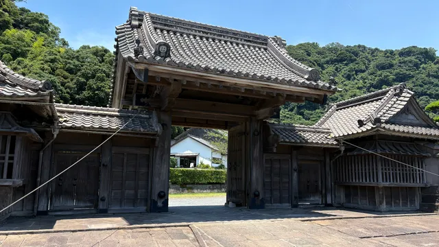 Senganen Main Gate