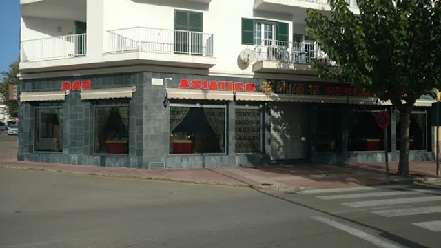 Restaurante Asiático