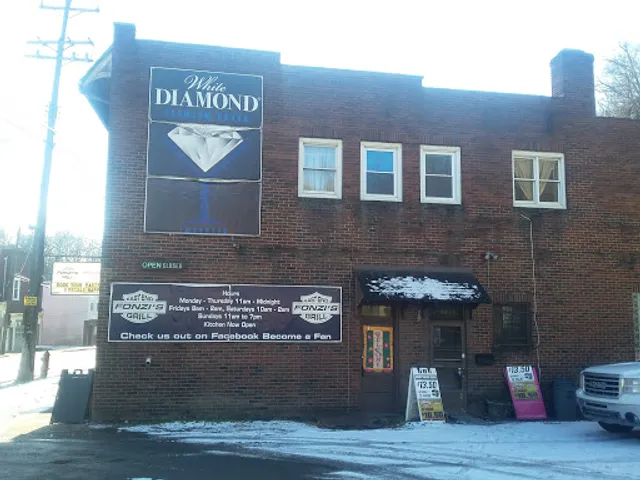 Fonzi’s East End Grill