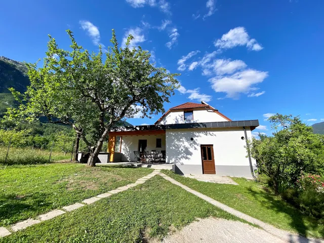 Hiperbola, oddajanje apartmajev, Matej Mohorič s.p.