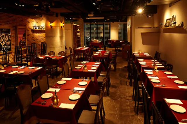 Magic Restaurant & Bar GIOIA FUNDES