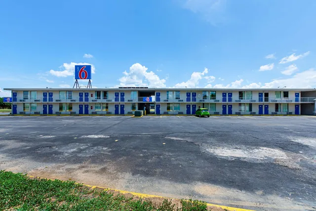 Motel 6 Van Buren, AR
