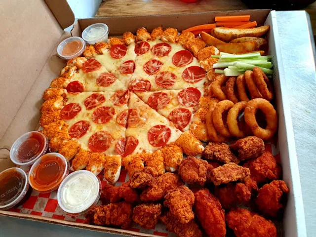 Jhonny´s Pizza House Casa Mario Brown