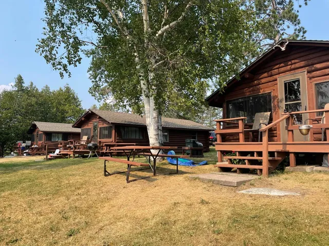 Packsack Canoe Trips & Log Cabins