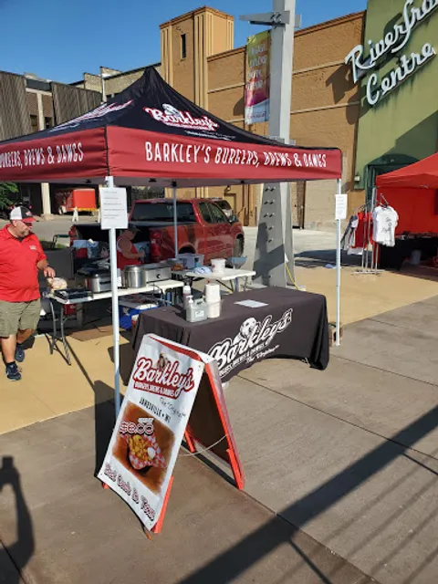 Barkley's Burgers Brews & Dawgs