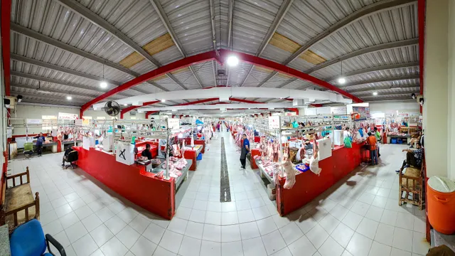 Meat Market سوق اللحوم