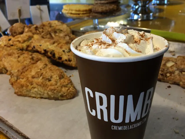 Creme de la Crumb Bakeshop & Catering