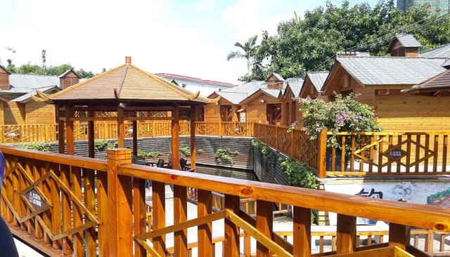 Quanyan Hot Spring Hotel