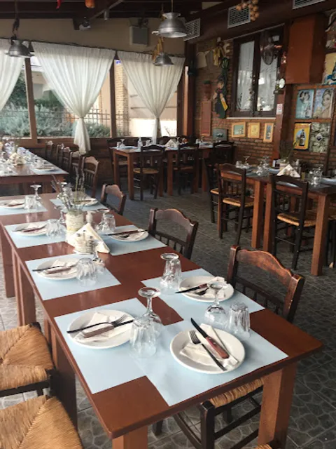 The Grilli's Koutouki