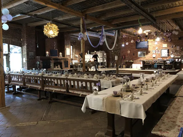 The Glassmaker Tavern