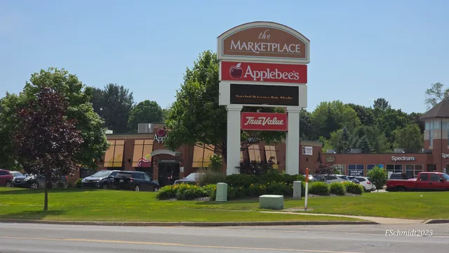 Marketplace Shoppes