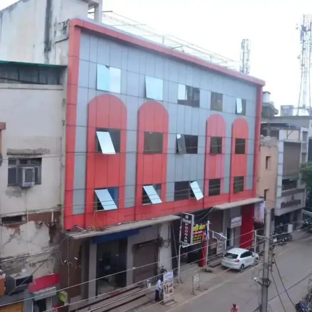 Hotel Poonam