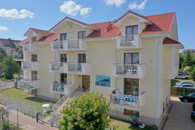 Pokoje Gościnne Błękit Oceanu Willa Dom wypoczynkowy Apartamenty Noclegi nad morzem