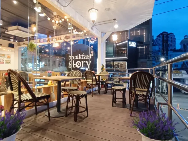 Breakfast Story Thonglor