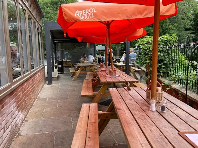 The Red Lion Bishopgate