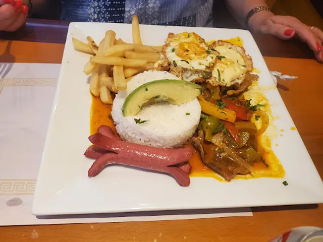 Las Americas Restaurant