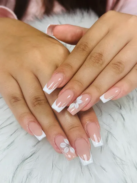 Lotus Nails & Facial Salon