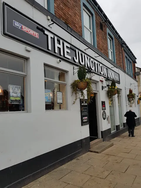 The Junction Inn