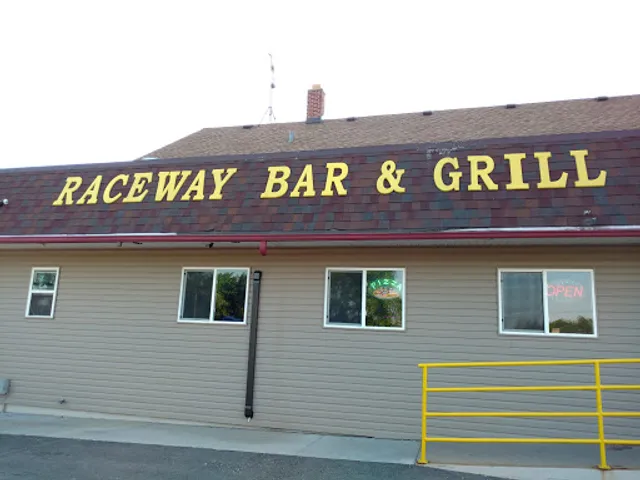 Raceway Bar & Grill