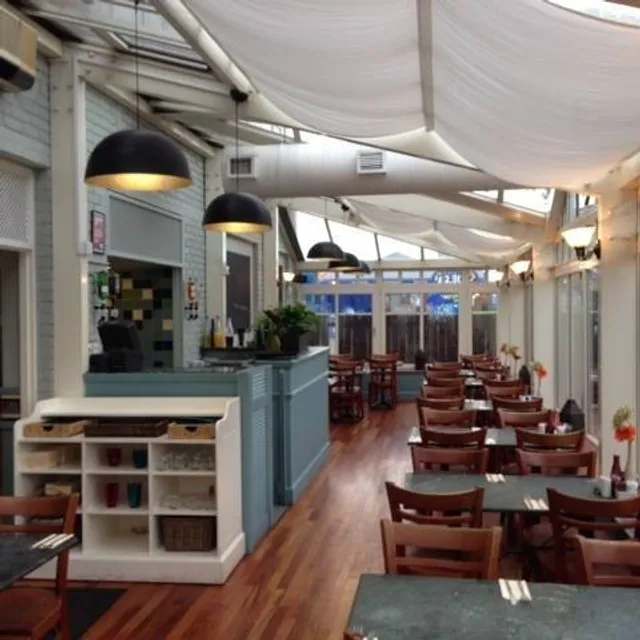 Lorimers Family Restaurant