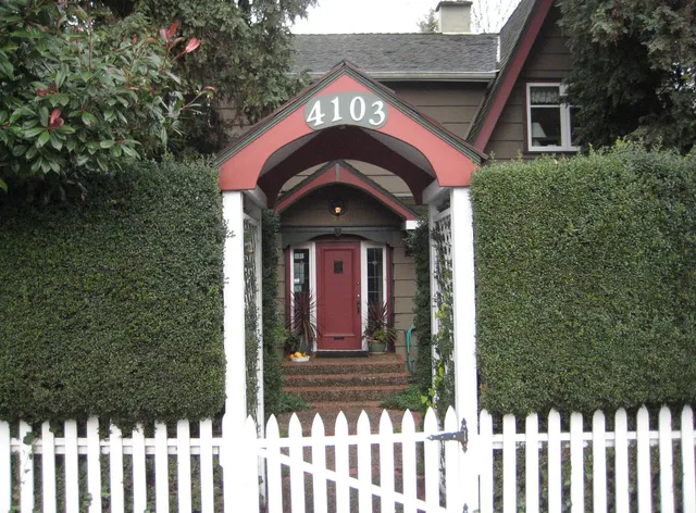 Point Grey Guest House