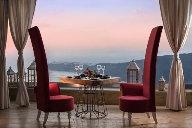 Throubi Restaurant at Andronis Concept