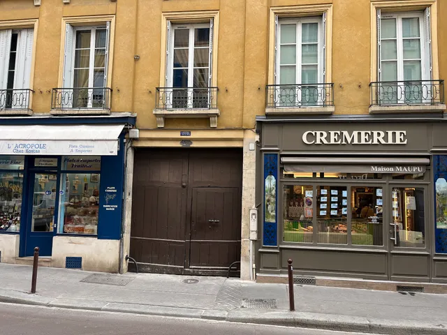 L'Acropole Chez Kostas