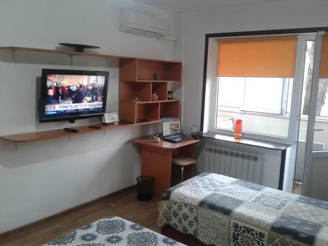 "Citizen of the world" Apartments for rent Квартиры посуточно