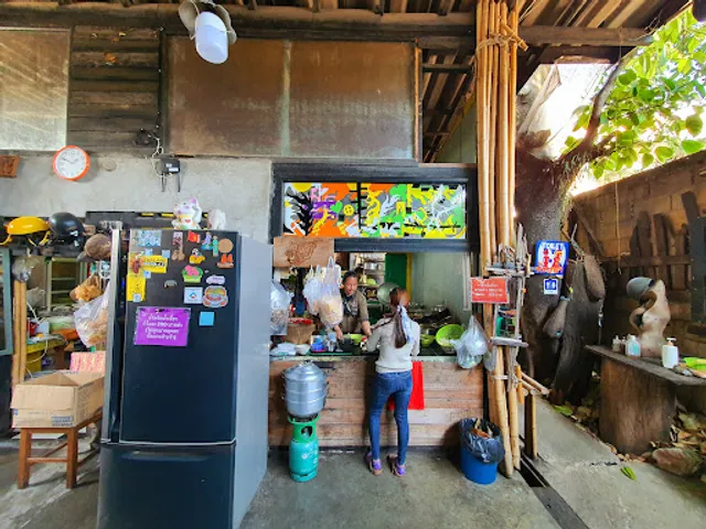 น้ำเงี้ยวป้านวล อาหารญวณพังงา (Nam Ngiew Pa Nual, A-Harn Yuan Phang-nga)