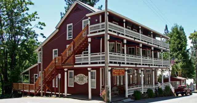 The Dutch Flat Hotel & Restaurant